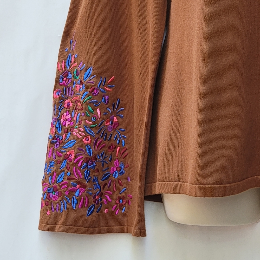 Whisper Knit QVC Italy Caramel Knit Sweater Embroidery Sleeves Women's Size XL - Picture 5 of 13